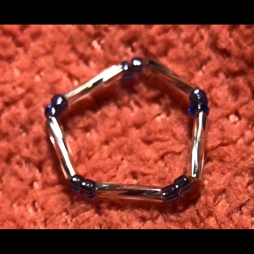 Fashion Ring with blue accent beads.